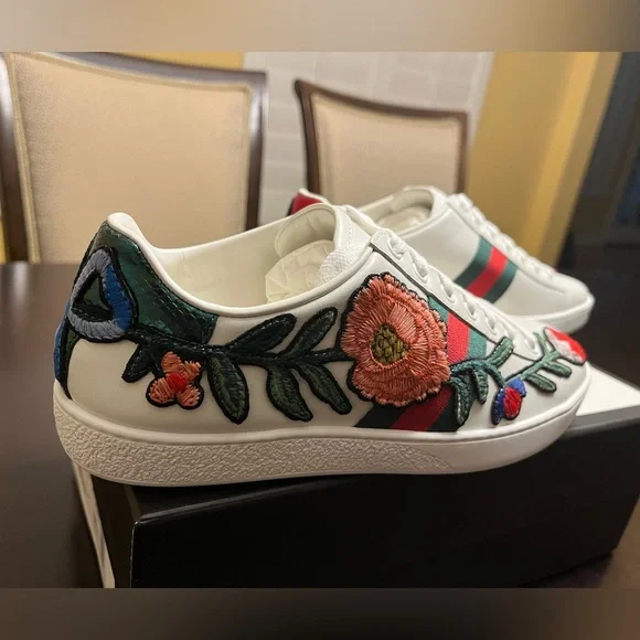 New Gucci Ace Embroidered Floral Sneaker Shoes Size 38.5 / US 8.5 - Picture 4 of 16